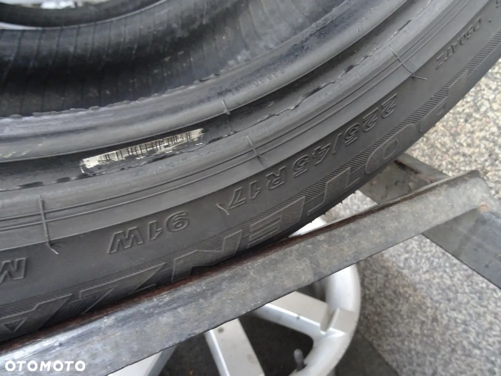 225/45/R17 91W Bridgestone Potenza RE050A - 8