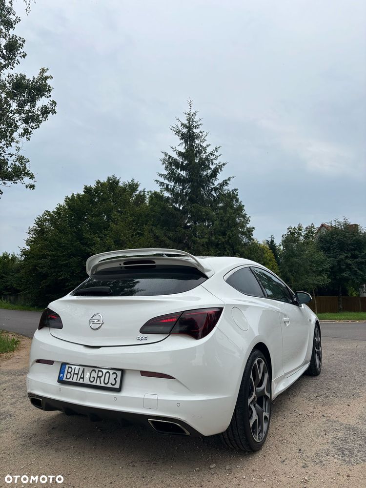 Opel Astra OPC - 2