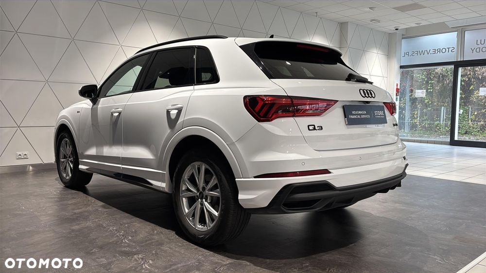 Audi Q3 35 TFSI mHEV S-Line S tronic - 3