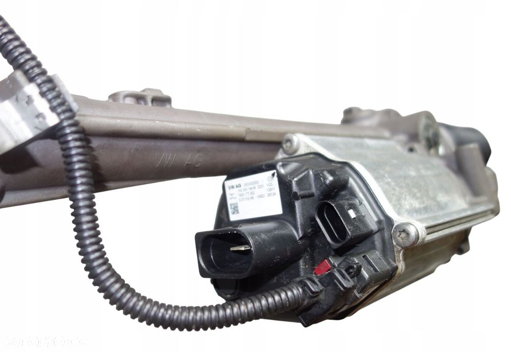 PRZEKŁADNIA MAGLOWNICA VOLKSWAGEN CADDY GOLF VI 6 SIROCCO TOURAN JETTA ZF - 4