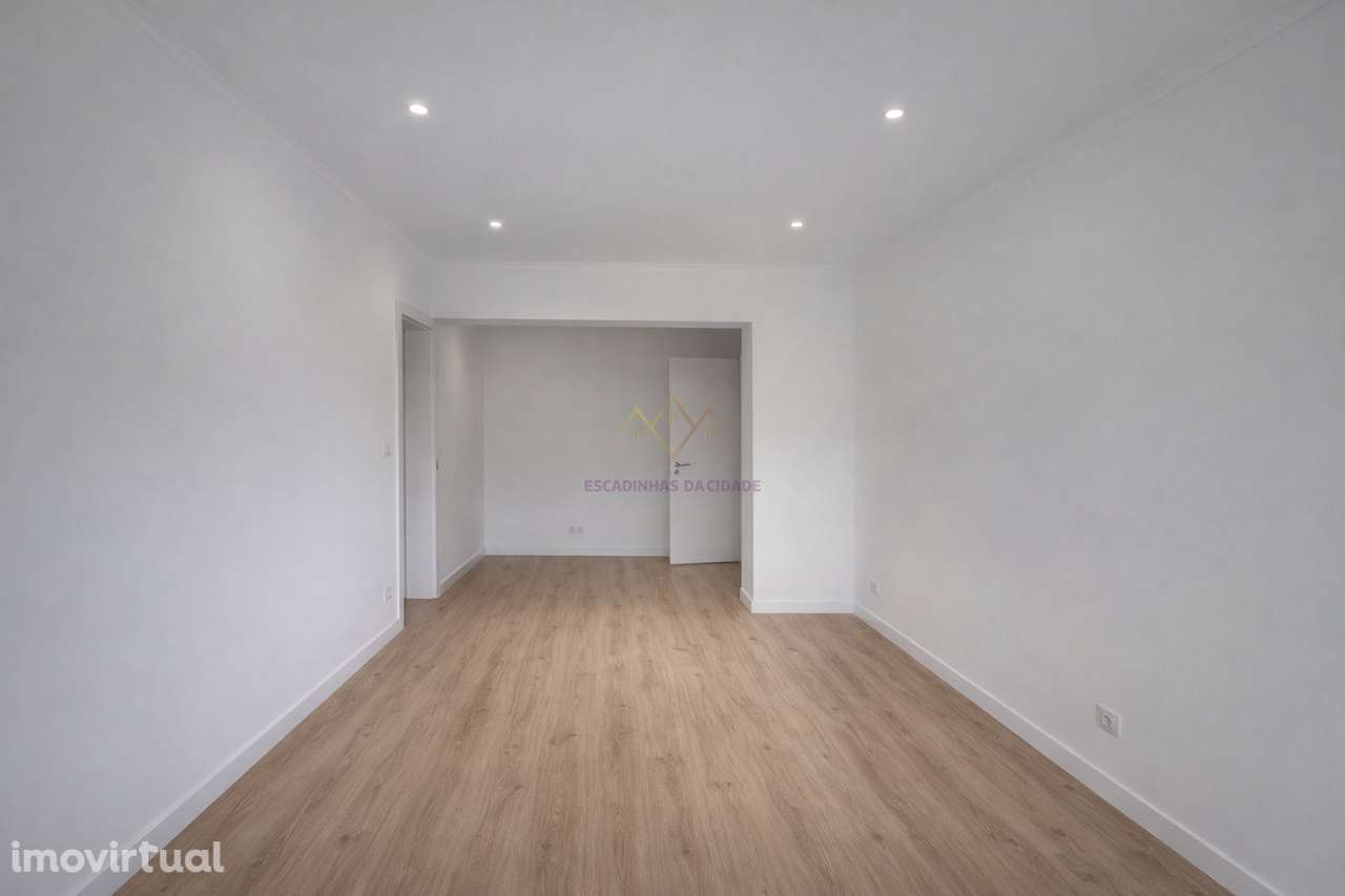 Apartamento T1 remodelado a estrear na Damaia - Grande imagem: 2/20