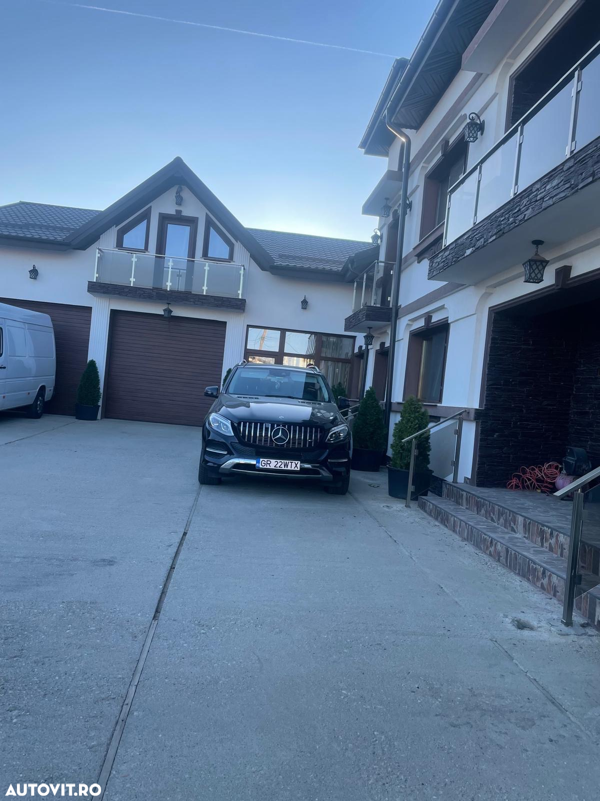 Mercedes-Benz GLE 350 d 4MATIC - 32