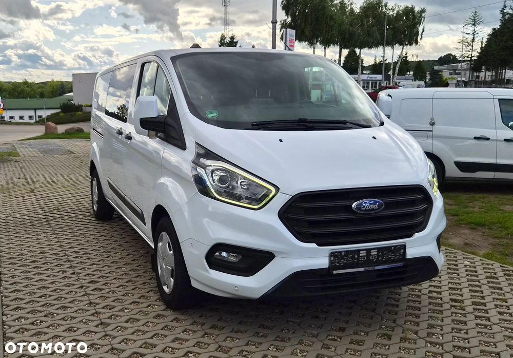 Ford Transit Custom L2H1 Brygadówka 6 osobowy 2.0d 170KM NAVI KAMERA - 33