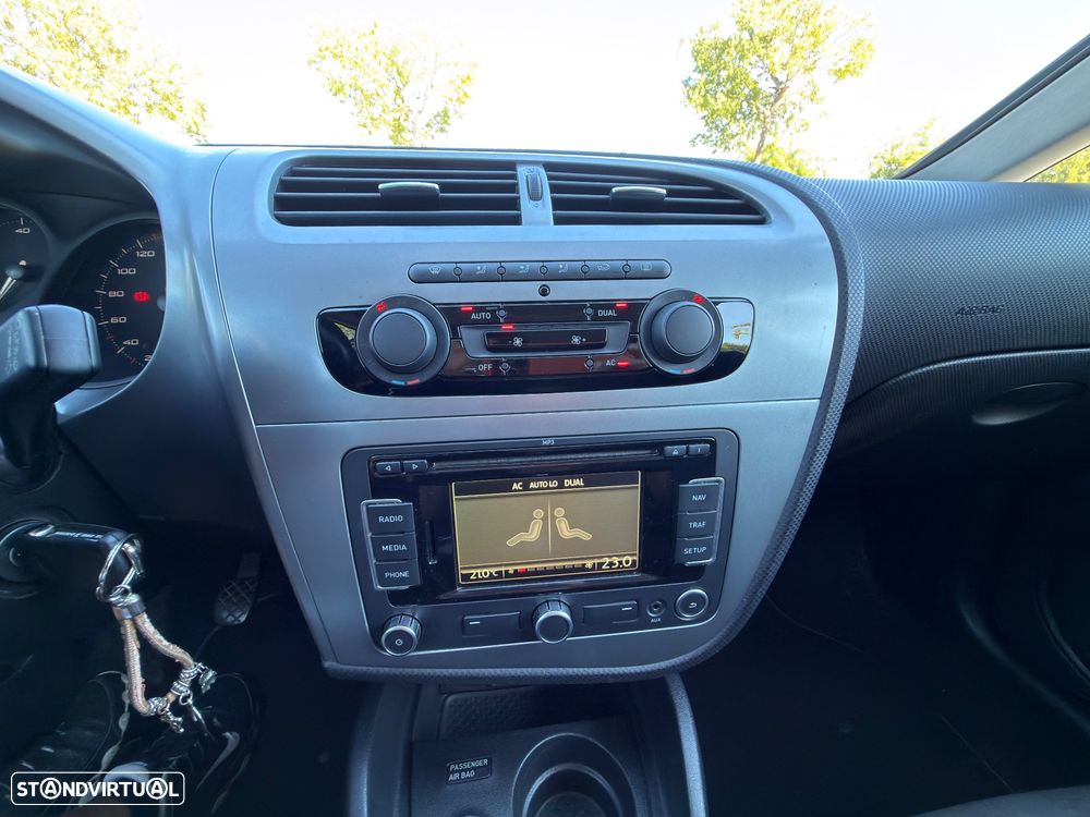 SEAT Leon 1.9 TDi Sport Up - 25