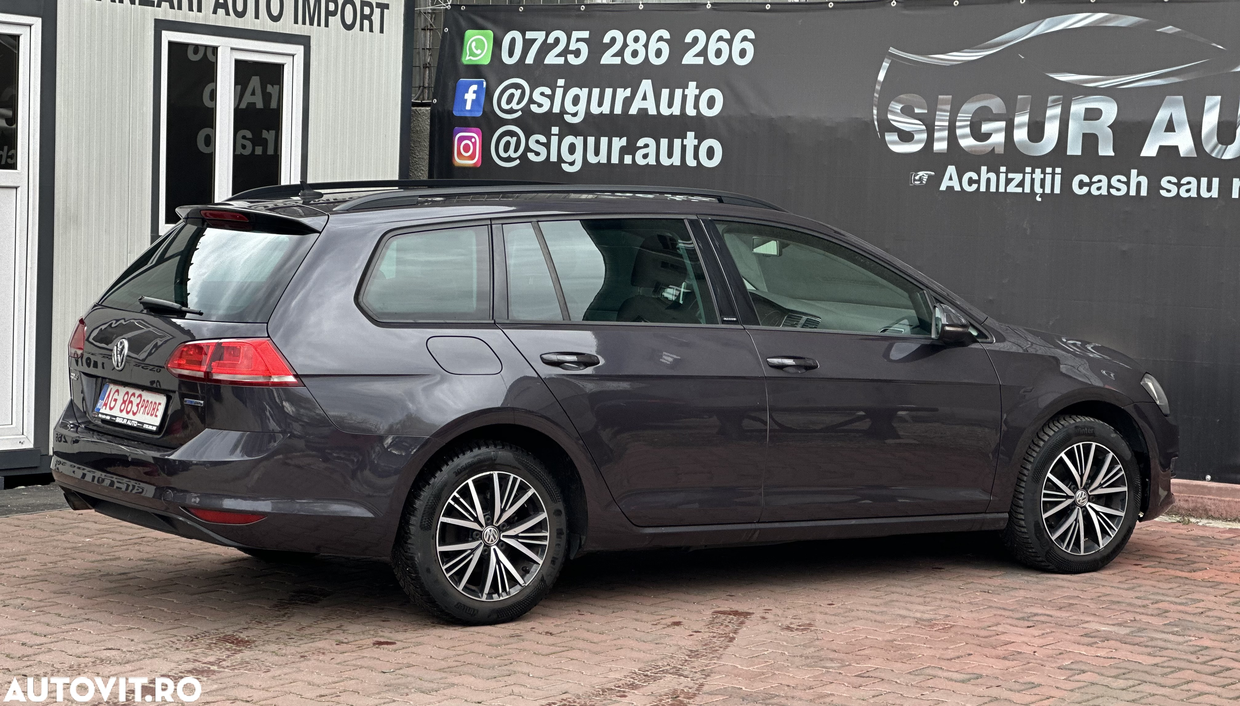 Volkswagen Golf 1.6 BlueTDI DSG Comfortline - 16