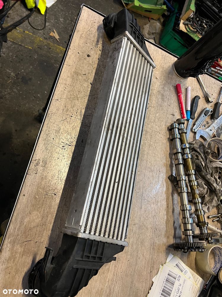 CHŁODNICA POWIETRZA INTERCOOLER BMW E53 x5 Nowy ! - 1