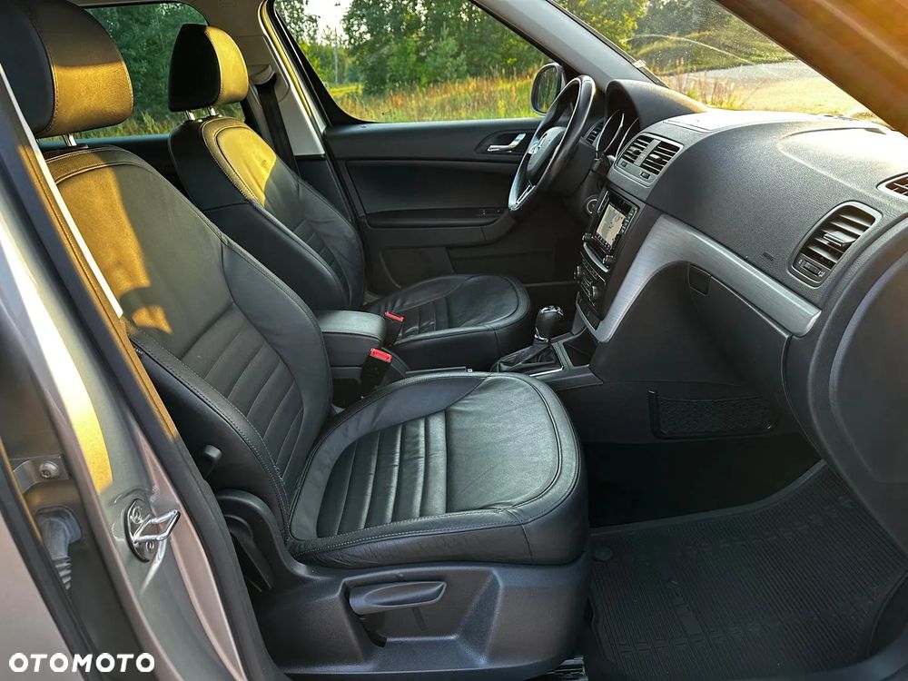 Skoda Yeti 1.6 TDI Green tec DSG Active - 15