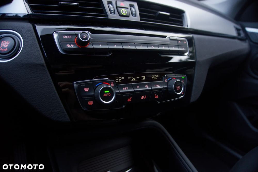 BMW X1 sDrive18i Advantage - 14