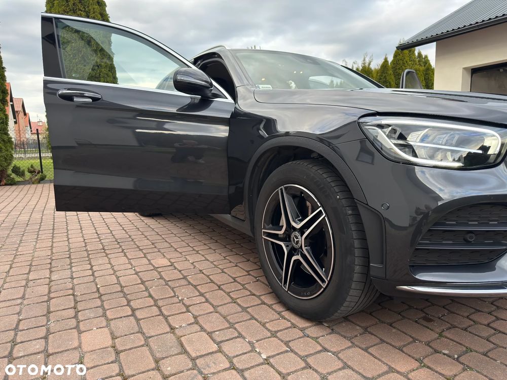 Mercedes-Benz GLC 200 d 4-Matic Business Edition - 3