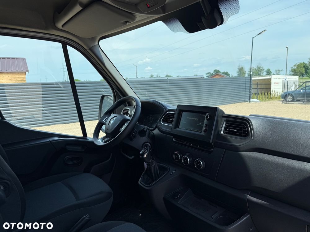 Renault Master - 29