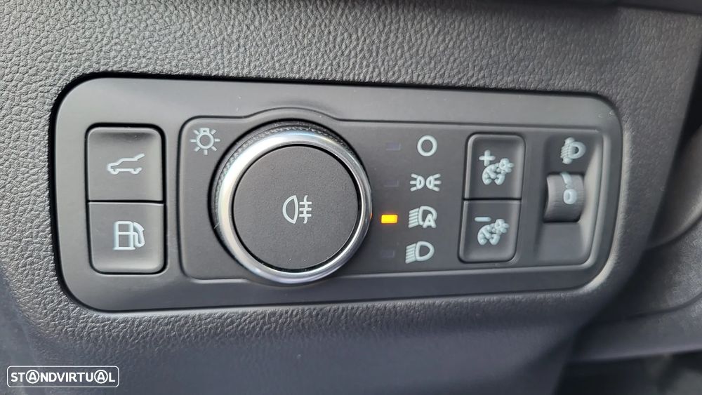 Ford Kuga 2.5 PHEV ST-Line X - 14