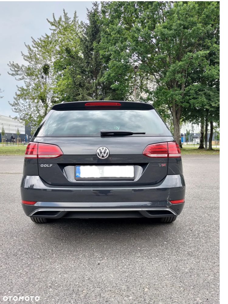 Volkswagen Golf - 3