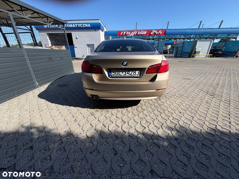 BMW Seria 5 520d - 4