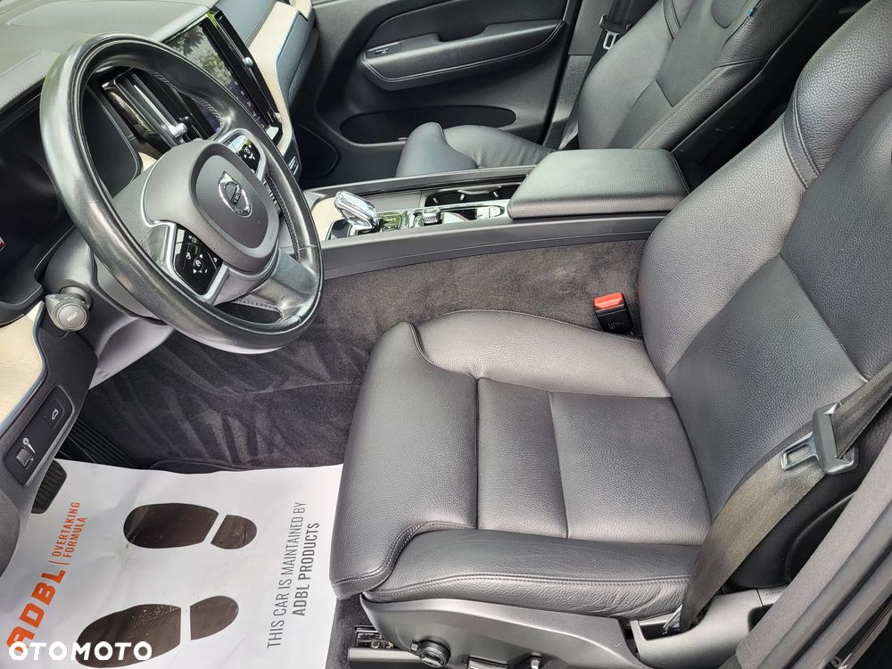 Volvo XC 60 B4 B Geartronic Momentum Pro - 10