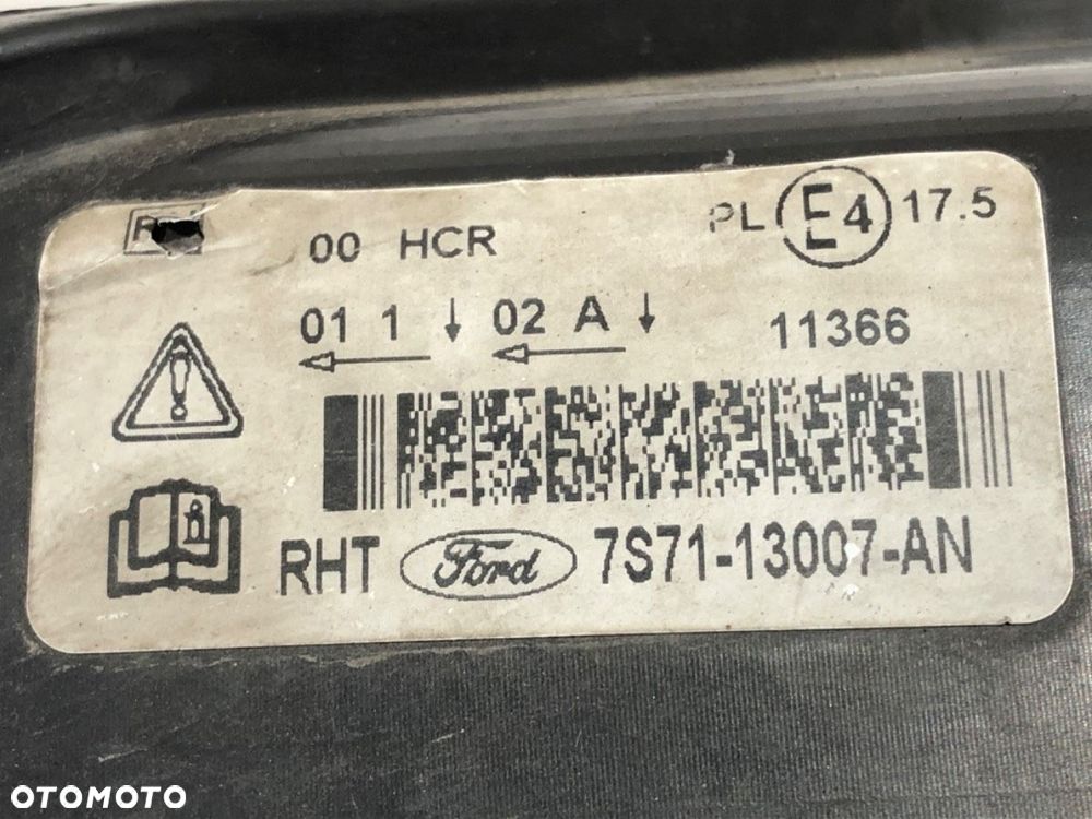 REFLEKTOR PRAWY PRZÓD  FORD MONDEO IV (BA7) 2007 - 2015 1.8 TDCi 92 kW [125 KM] olej napędowy 2007 - 5