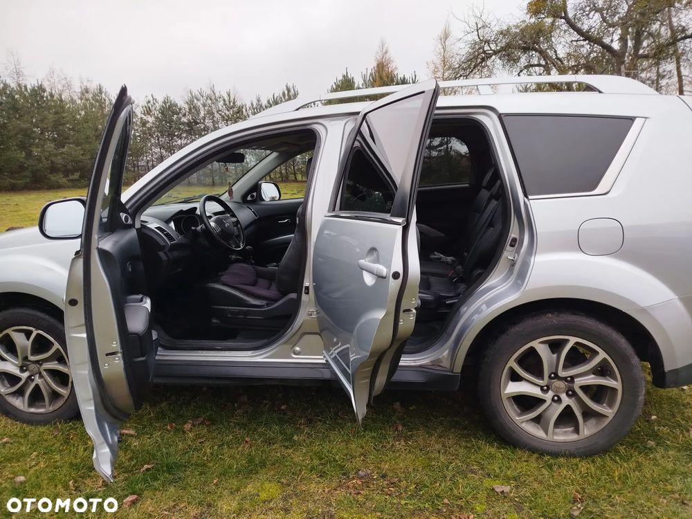 Mitsubishi Outlander 2.0 DID Instyle - 6