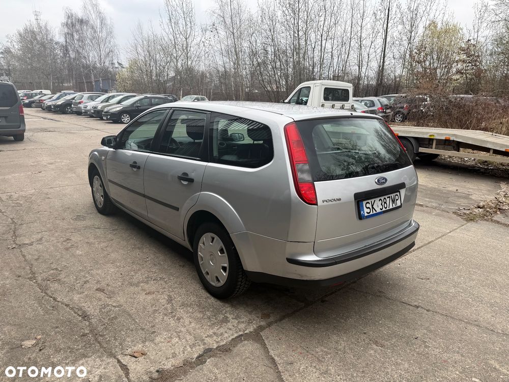 Ford Focus 1.6 FX Gold - 3