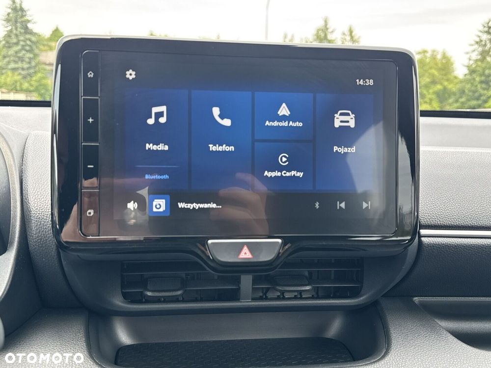 Toyota Yaris Hybrid 1.5 Style - 24