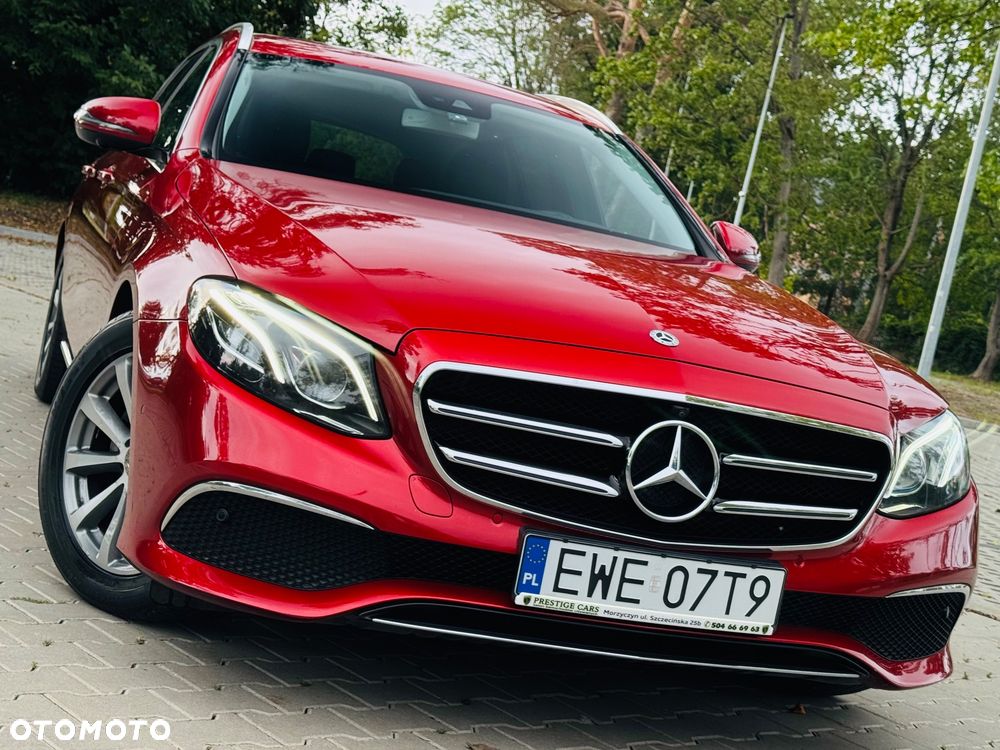 Mercedes-Benz Klasa E 220 d 9G-TRONIC Exclusive - 5