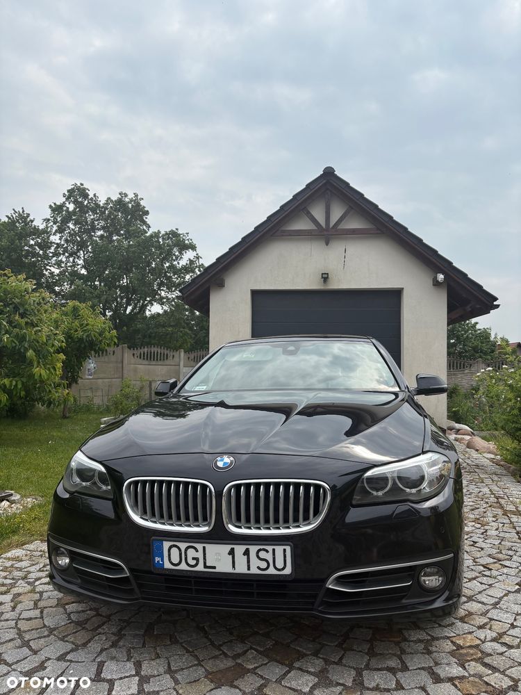 BMW Seria 5 520d Luxury Line - 1