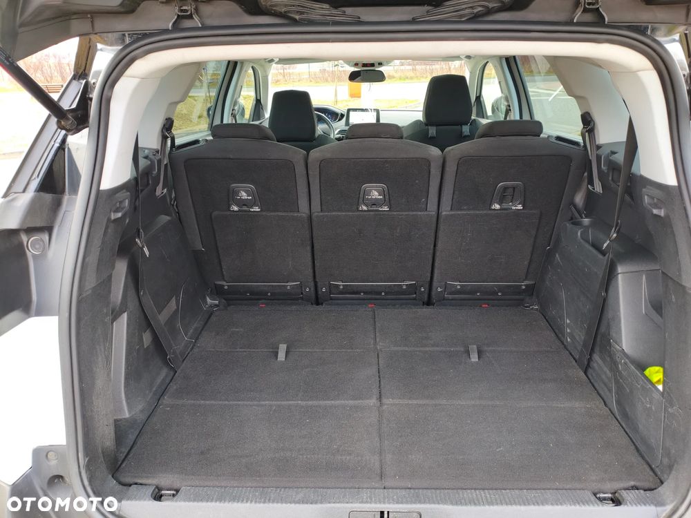 Peugeot 5008 2.0 HDi Family 7os - 8