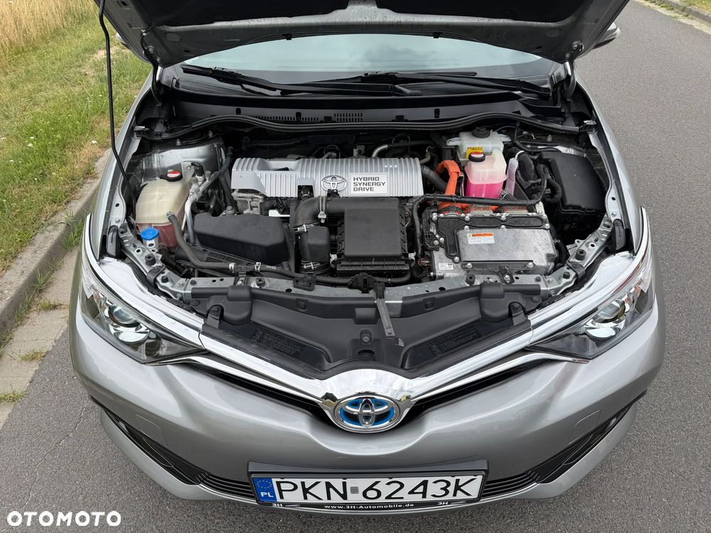 Toyota Auris 1.8 HSD Prestige NAVI - 9