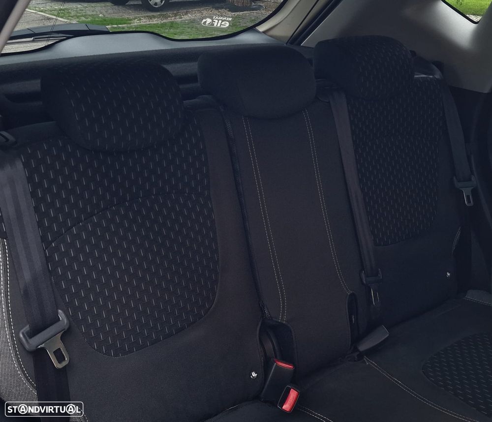 Renault Captur (ENERGY) TCe 90 BOSE EDITION - 17