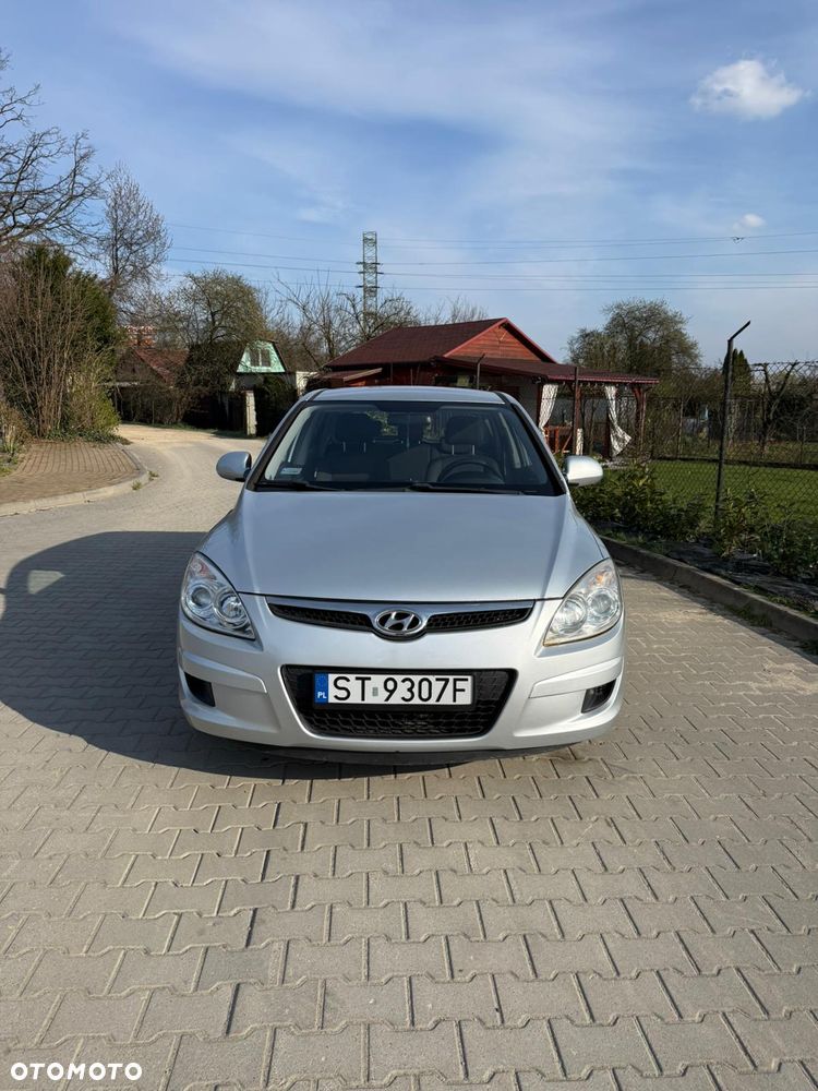 Hyundai i30 i30cw 1.4 blue Comfort - 2