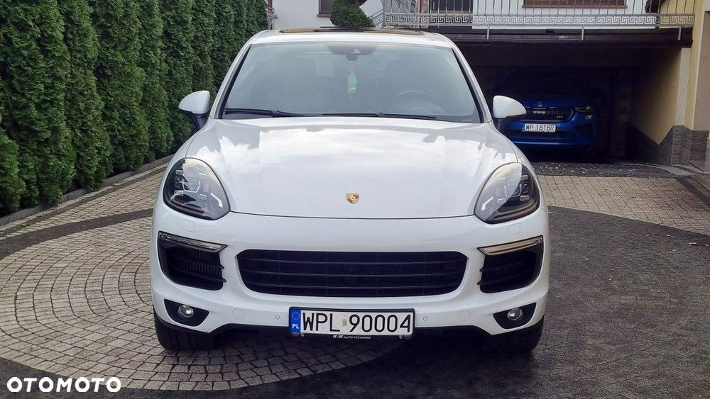 Porsche Cayenne - 10