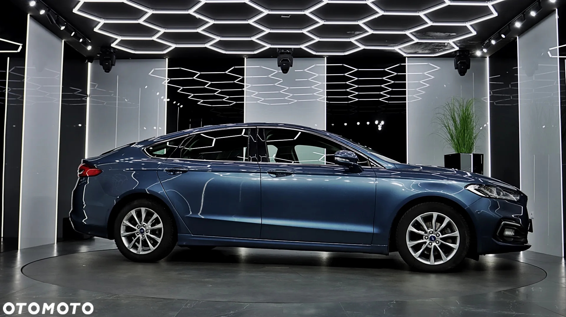 Ford Mondeo 2.0 EcoBlue Titanium - 11