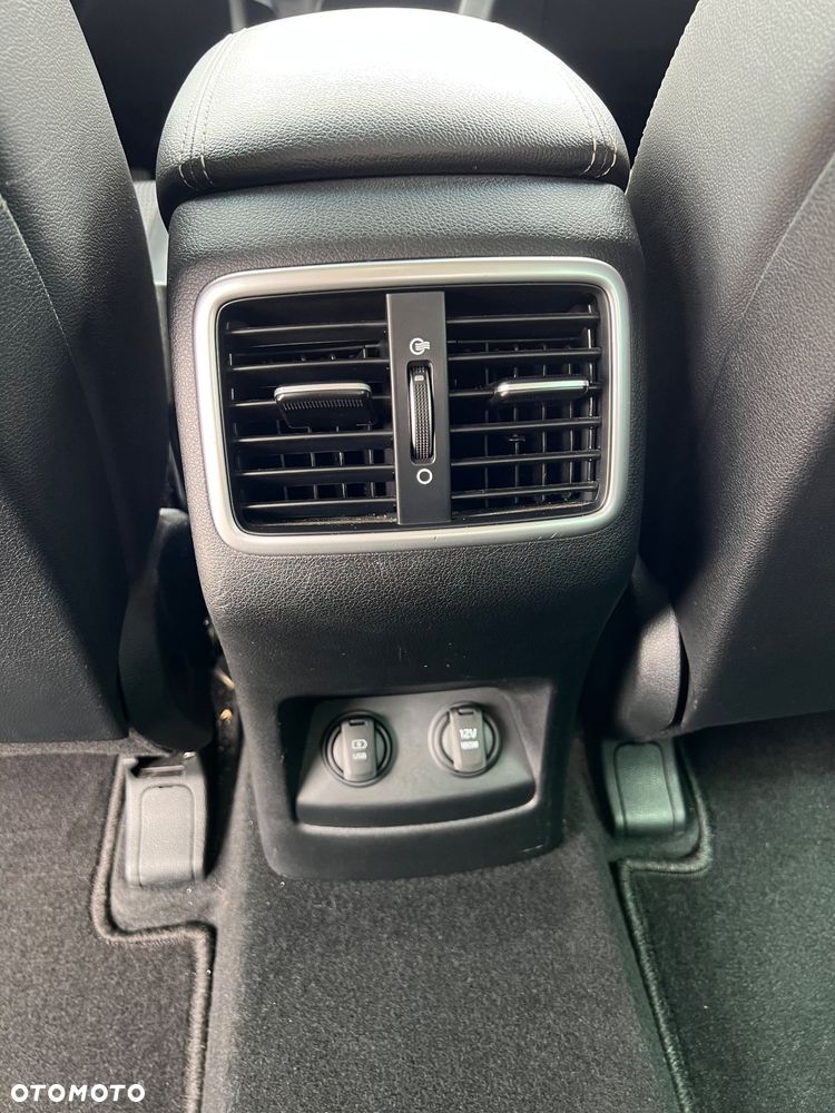 Kia Sportage 1.6 CRDI L Business Line 2WD DCT - 21