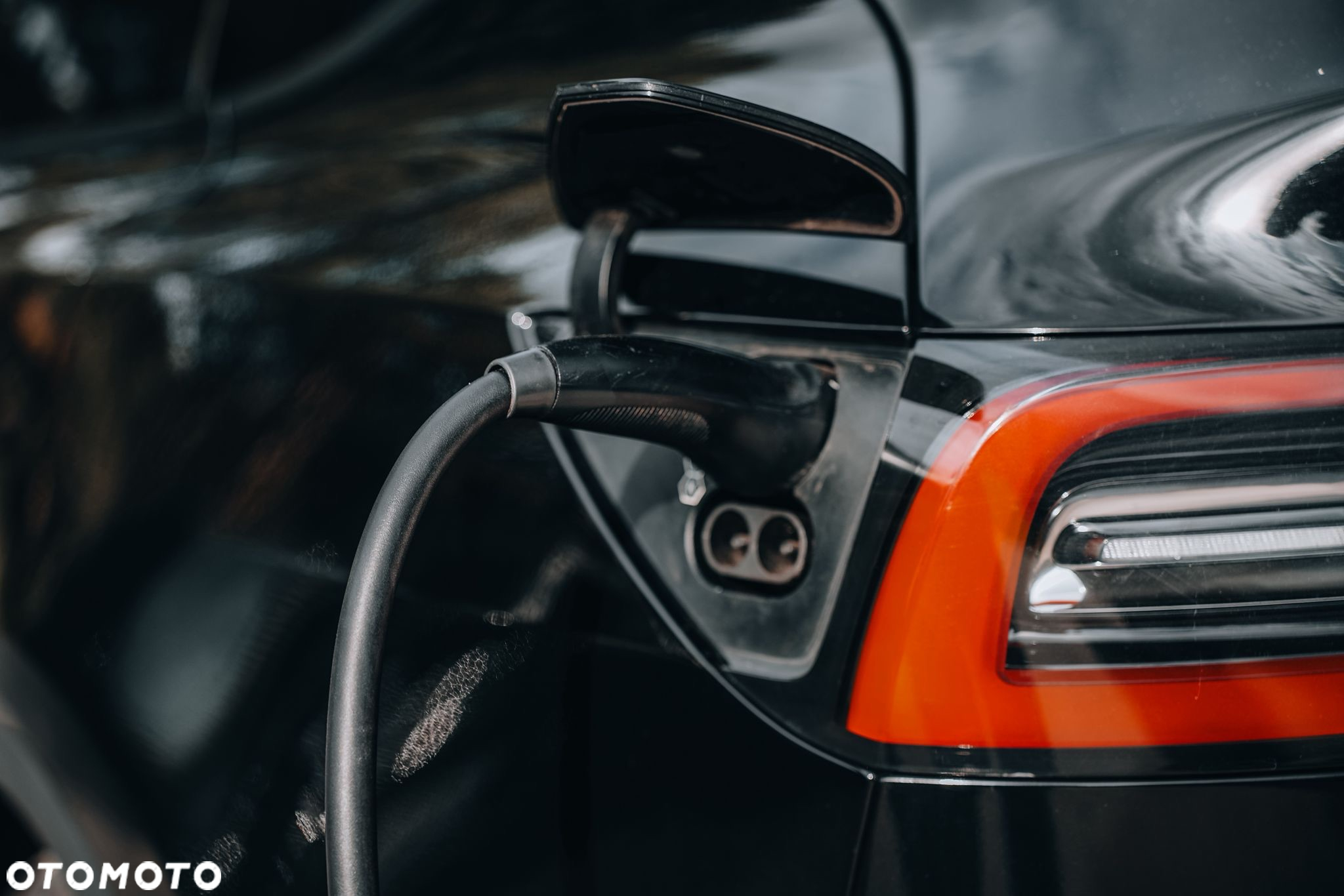 Tesla Y Model Long Range Dual Motor AWD - 31