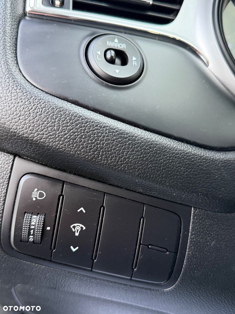 Kia Ceed 1.4 CRDi 90 Vision - 31