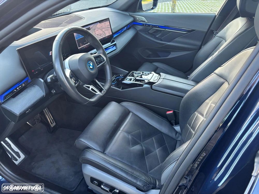BMW i5 eDrive40 Pack Desportivo M - 7