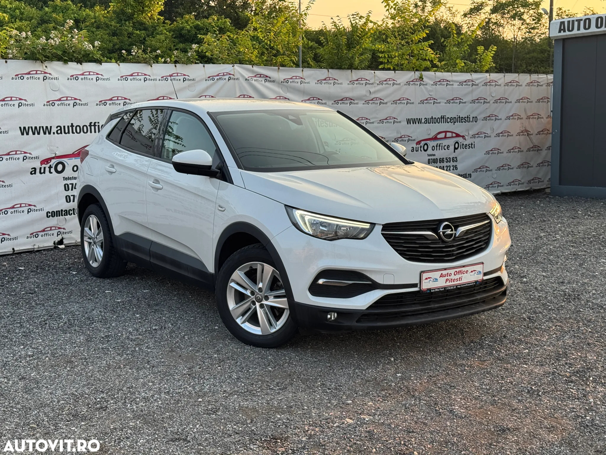 Opel Grandland X 1.2 Turbo ecoTEC START/STOP Innovation - 3