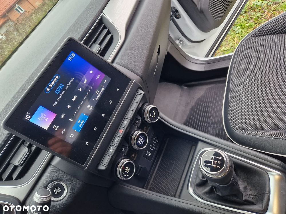 Renault Captur ver-1-0-tce-intens - 22