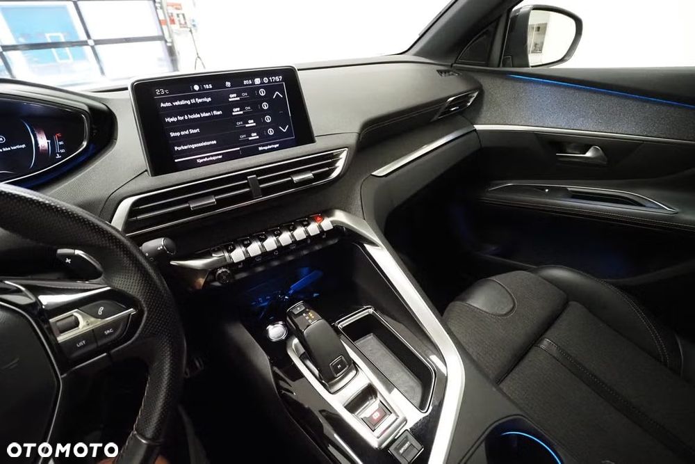 Peugeot 3008 BlueHDi 130 Stop & Start EAT8 Allure - 16