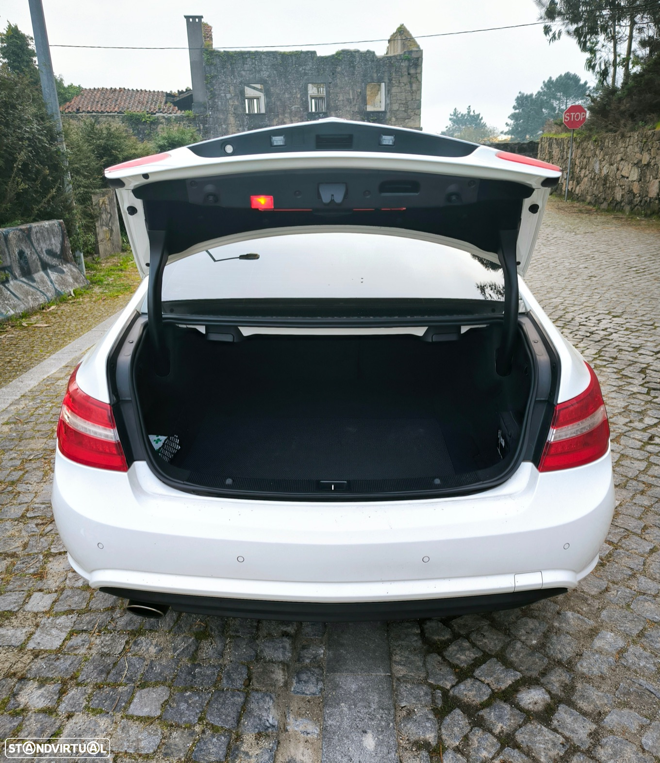 Mercedes-Benz E 250 CDi Avantgarde BlueEfficiency - 8