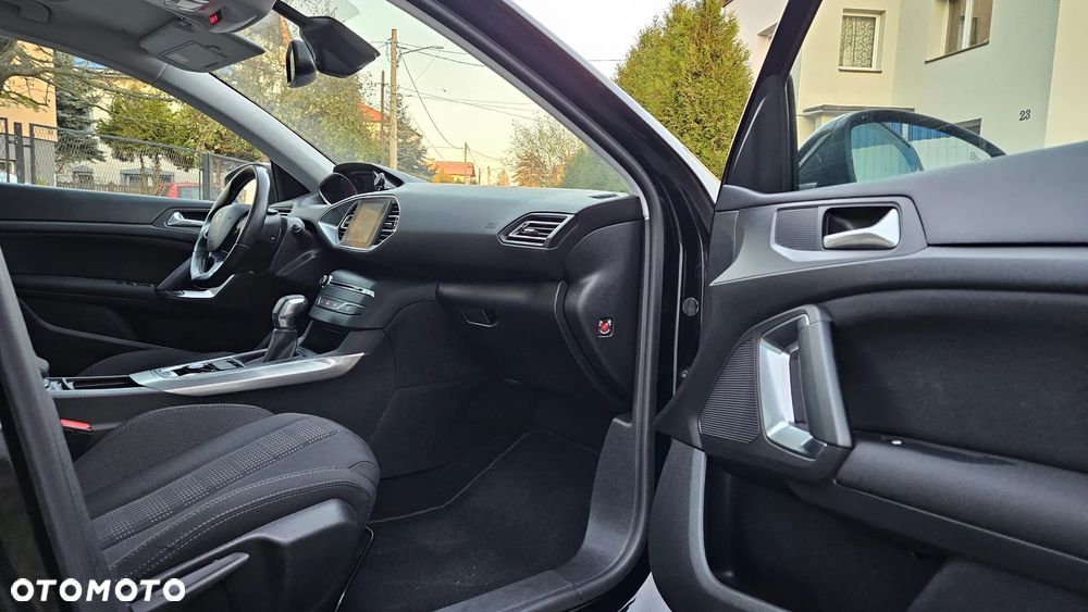 Peugeot 308 SW BlueHDi 180 EAT6 GT - 7