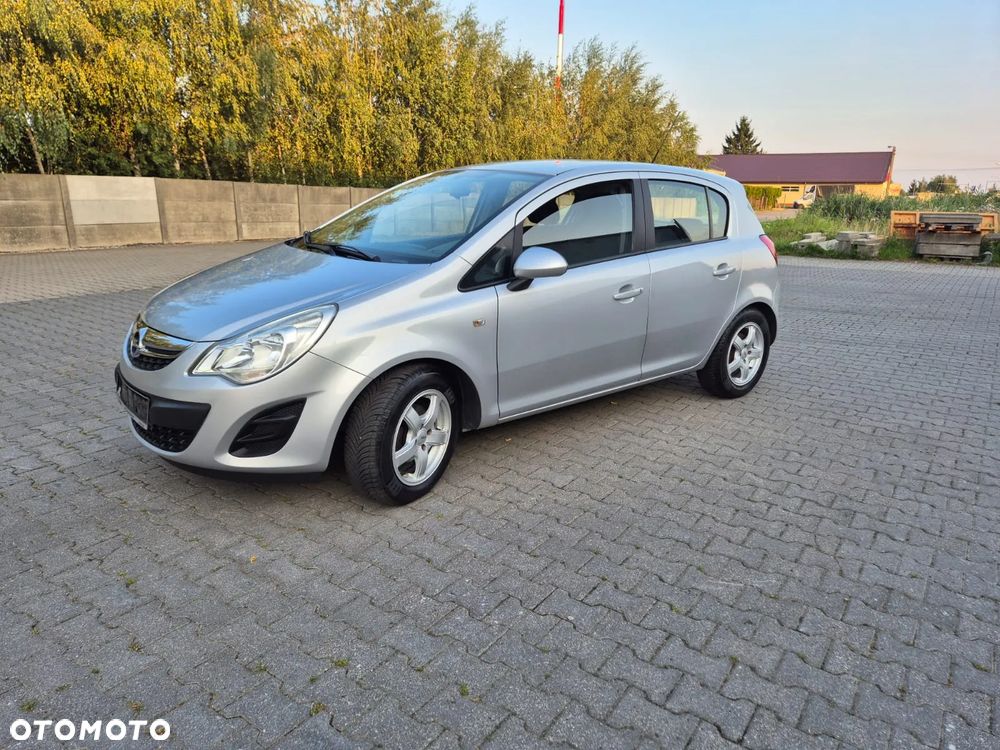 Opel Corsa - 2