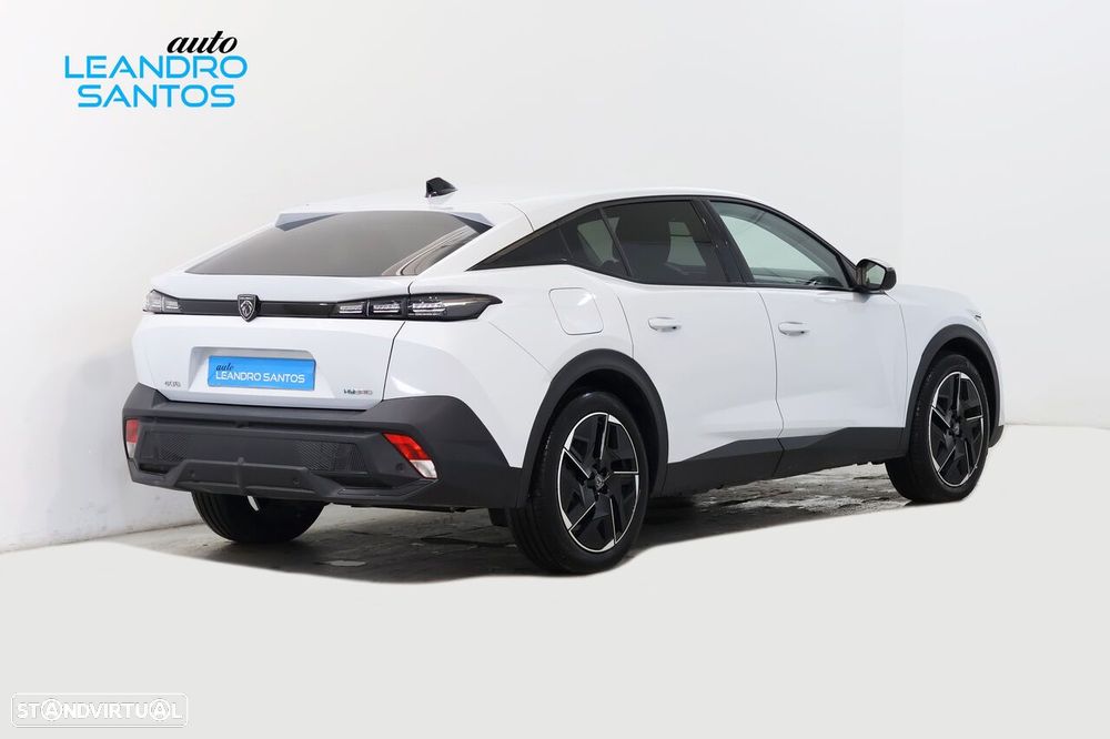 Peugeot 408 1.6 Hybrid Allure e-EAT8 - 3