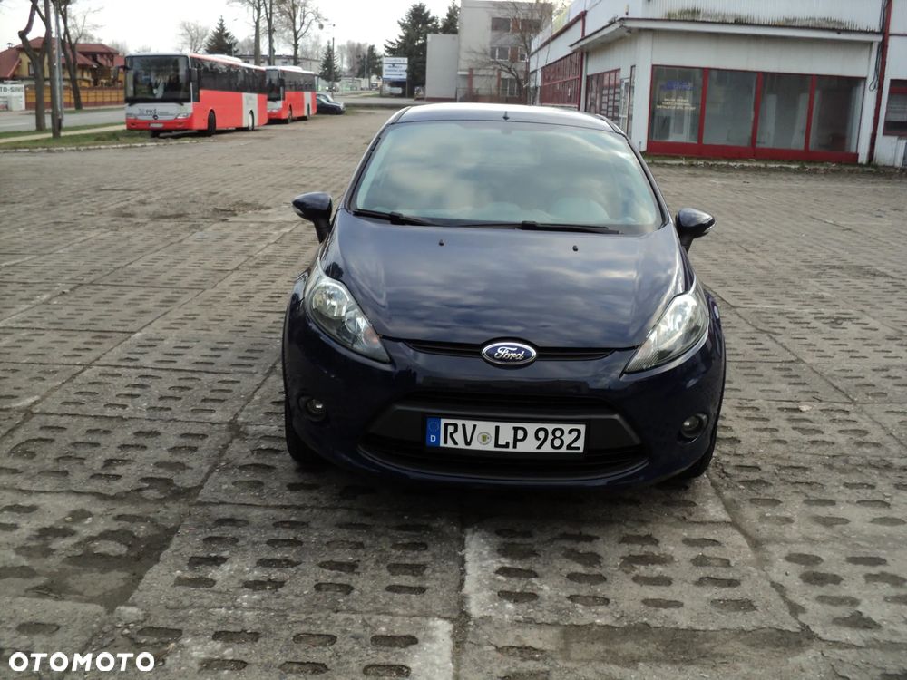 Ford Fiesta 1.25 Champions Edition - 3