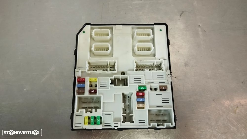 CAIXA DOS FUSIVEIS / MODULO USM-2010 RENAULT MEGANE III / SCENIC III REF. 284B62496R 51945C310 - 2