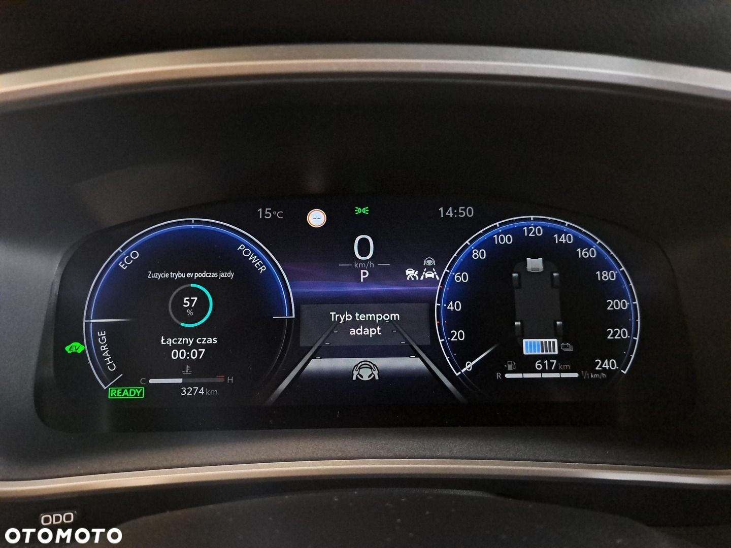 Toyota Corolla Cross 2.0 Hybrid Executive AWD - 34