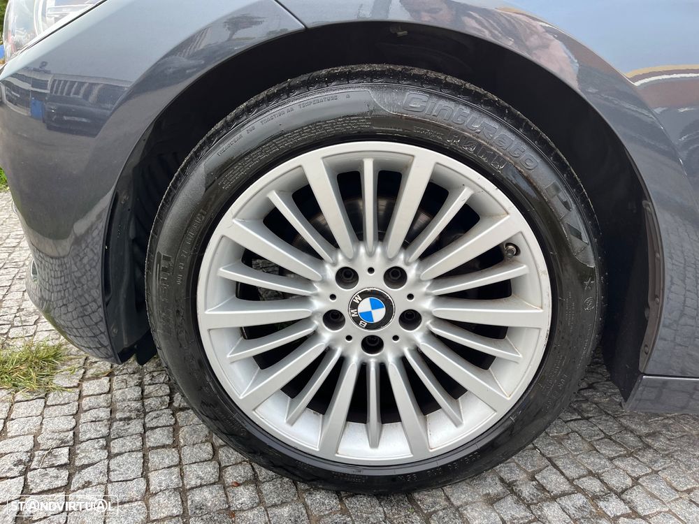 BMW 318 Gran Turismo d Auto Line Luxury - 15