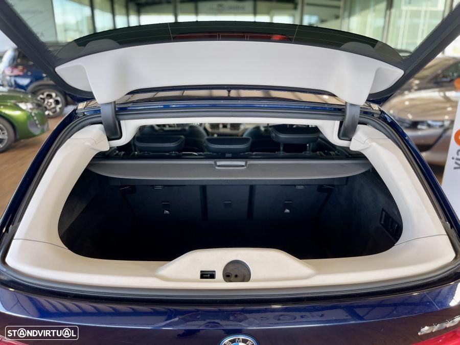 BMW 320 e Line Luxury Auto - 36