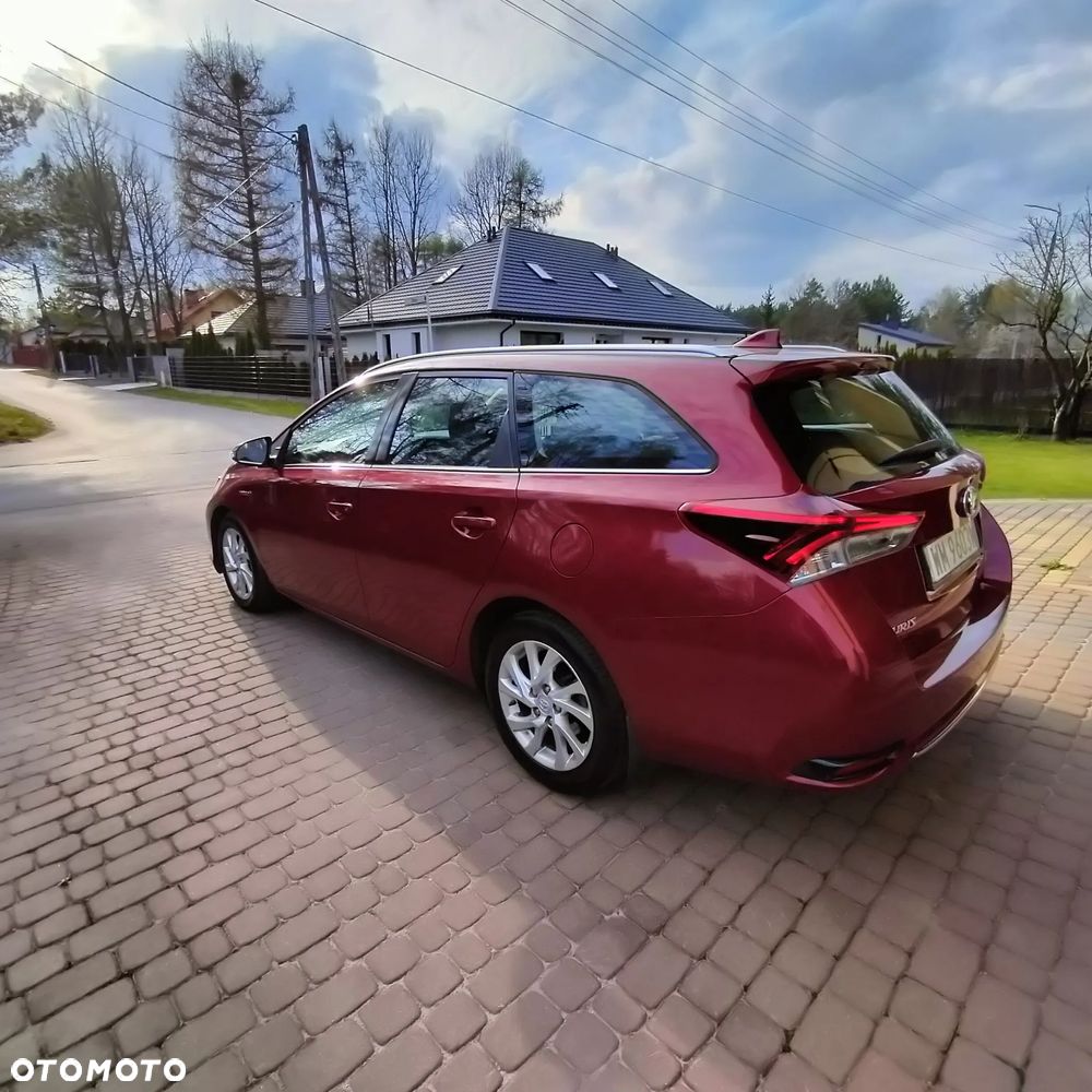 Toyota Auris Hybrid 135 Active - 8