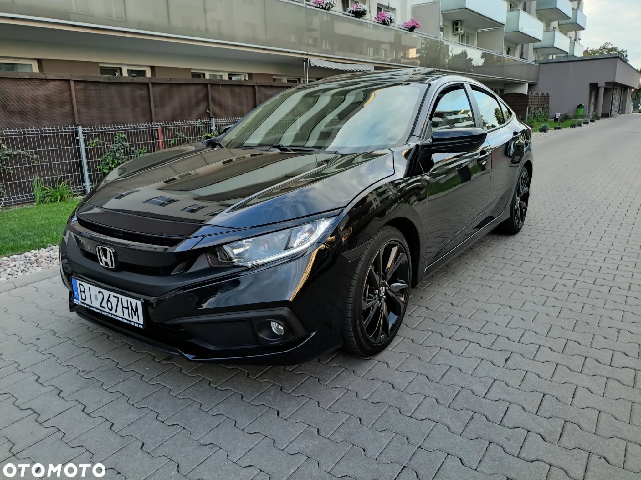 Honda Civic 2.0 i-VTEC LX CVT - 1