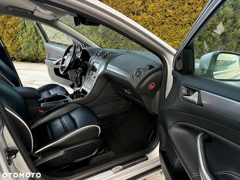 Ford Mondeo 2.0 TDCi Titanium S - 17