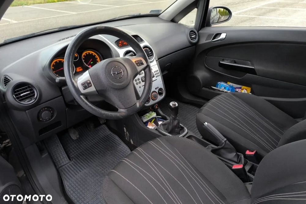 Opel Corsa - 14